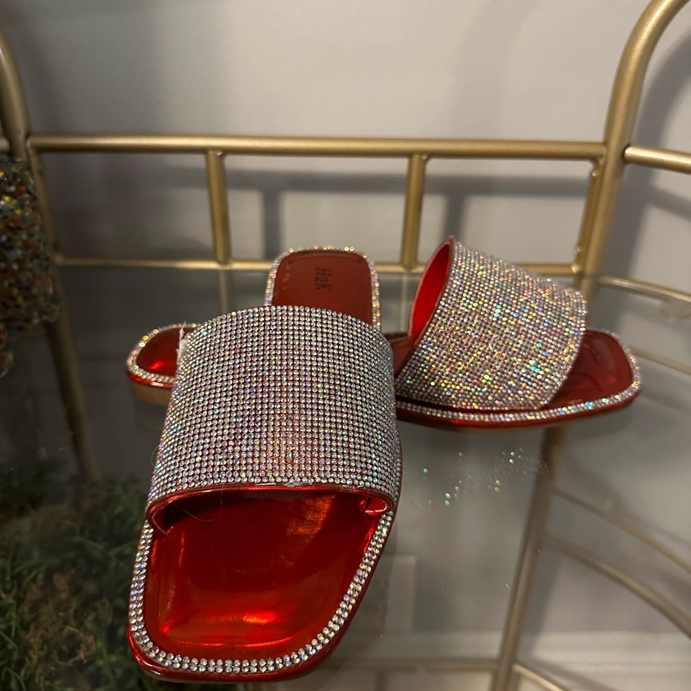 H2k Red Sequined slide. Never been worn.